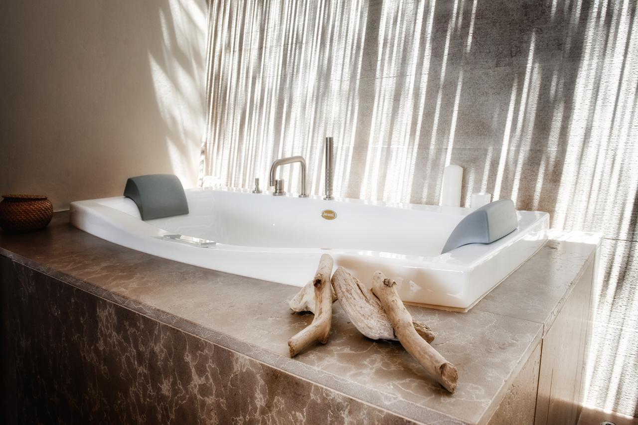 Masseria Le Fabriche Maruggio Ngoại thất bức ảnh